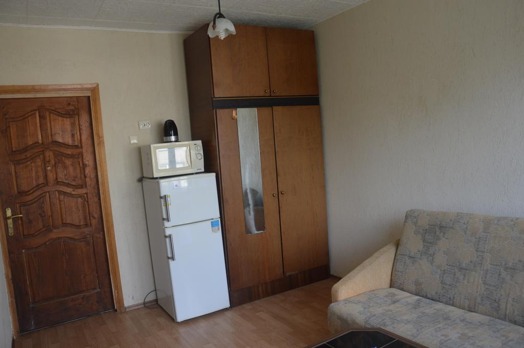 Chernobyl Type Rooms In A Block Flat House Šiauliai Eksteriør billede