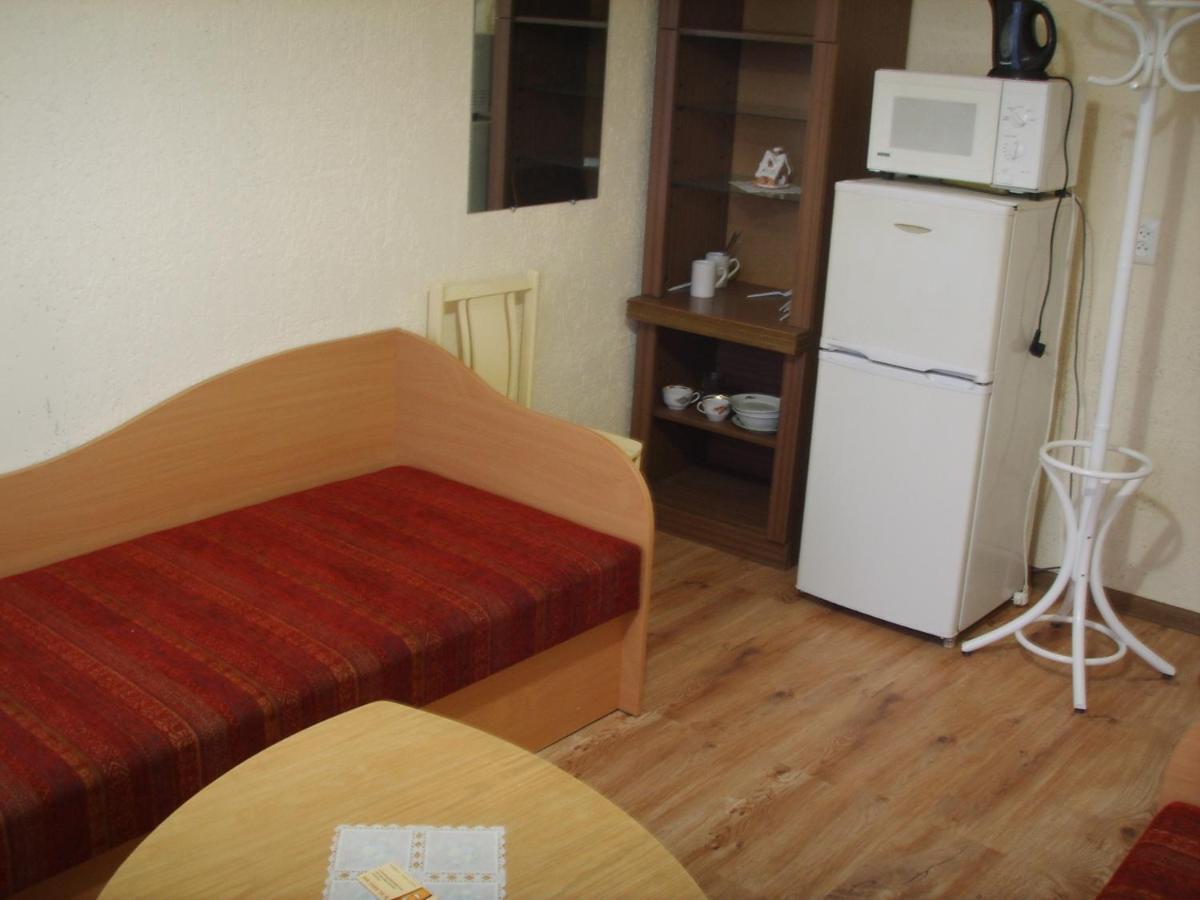 Chernobyl Type Rooms In A Block Flat House Šiauliai Eksteriør billede